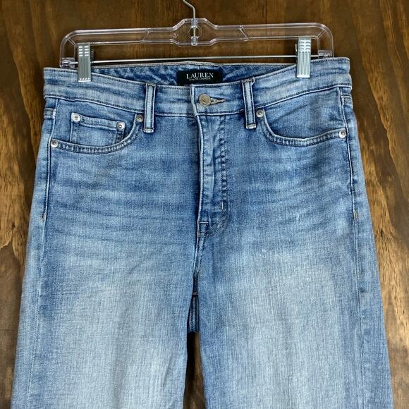 Ralph Lauren Womens Shorts Light Wash Denim Mid Rise Rolled Up Stretch 8 - Picture 2 of 11